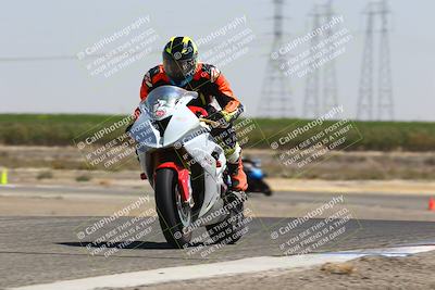 media/Sep-01-2025-Lets Ride (Mon) [[4370d11284]]/B Group/1220pm (Wheelie Bump)/